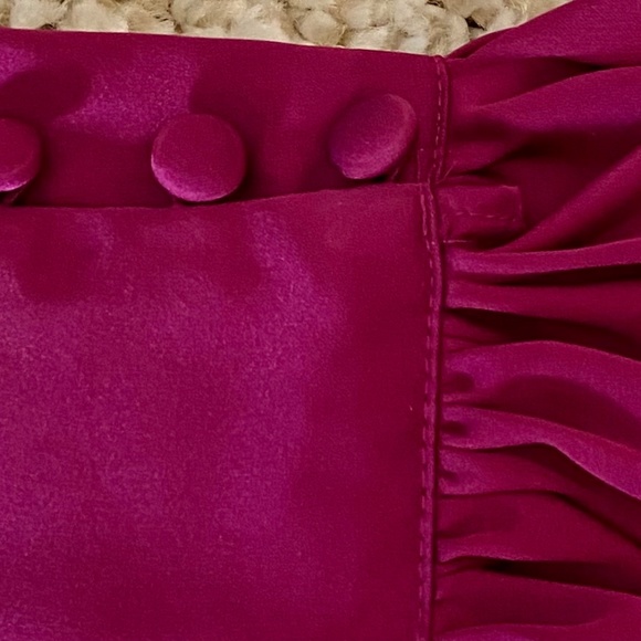 Express Fuchsia Satin Blouse, Size M - Picture 4 of 8
